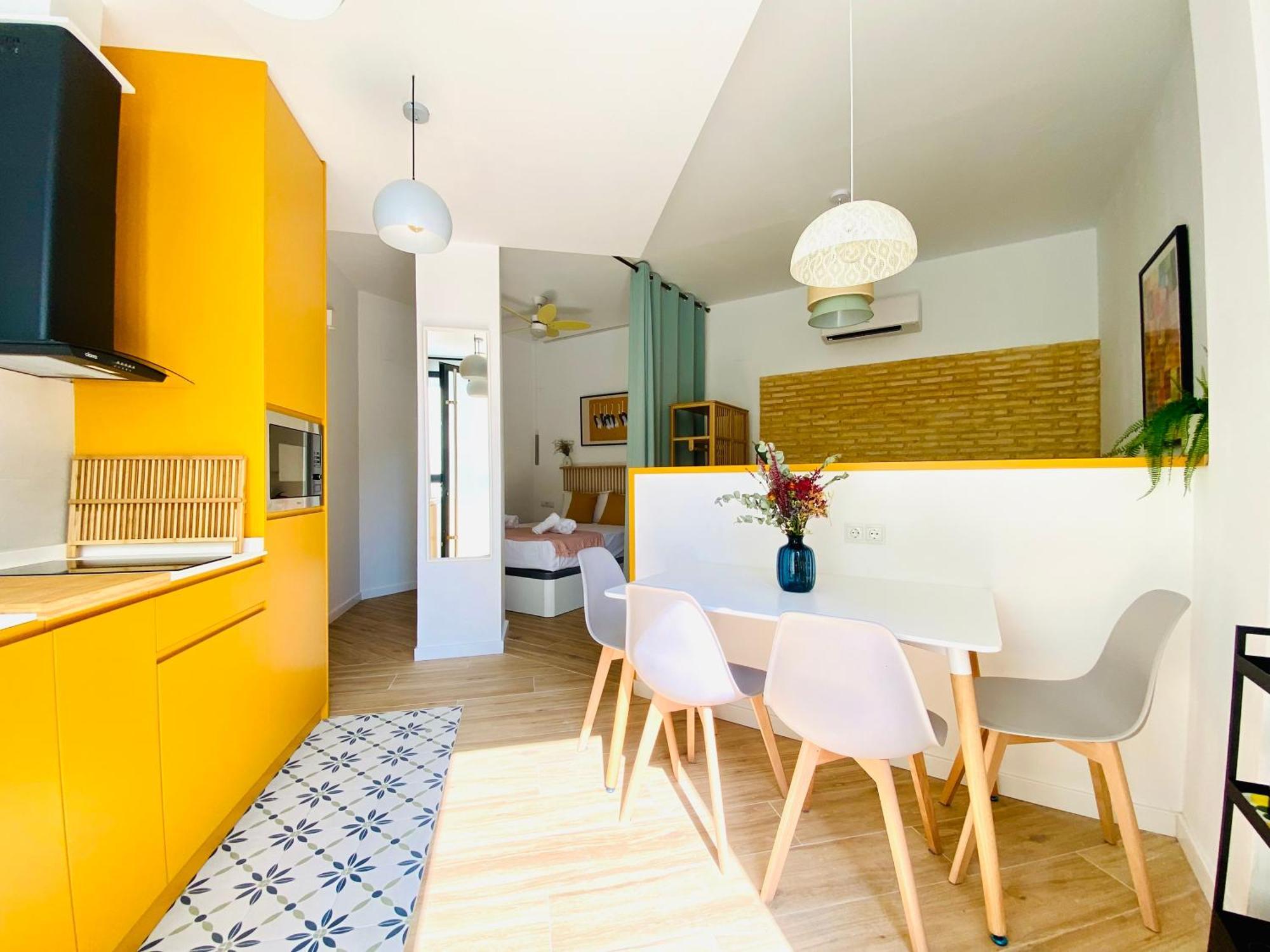 Bajo B - Design & Comfort In Ruzafa Soho Валенсия Экстерьер фото
